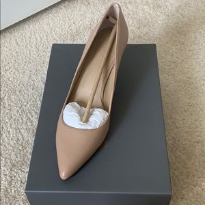 Ann Taylor Eryn Leather Pump